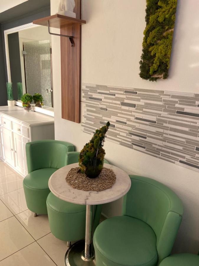 Aqua Apartman Сату-Маре Экстерьер фото